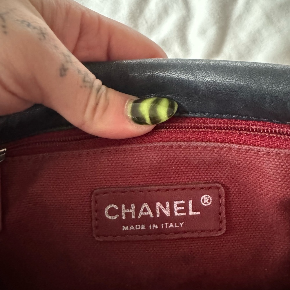 Vintage Chanel Bag - Picture 7 of 12
